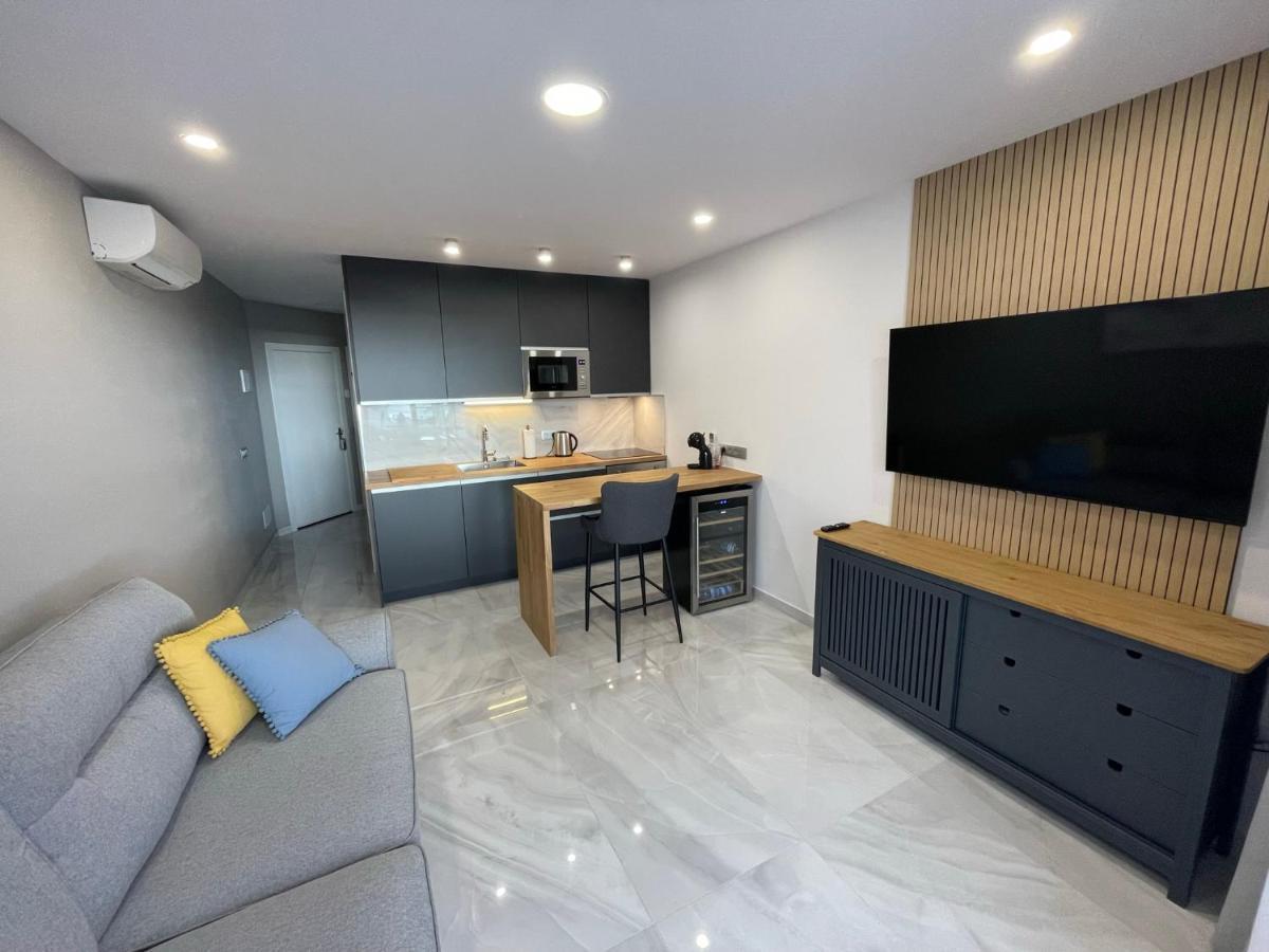 Apartamento Luxury Diamond - Ocean View, Big Terraces, Air Con, Wifi Los Cristianos  Exterior foto