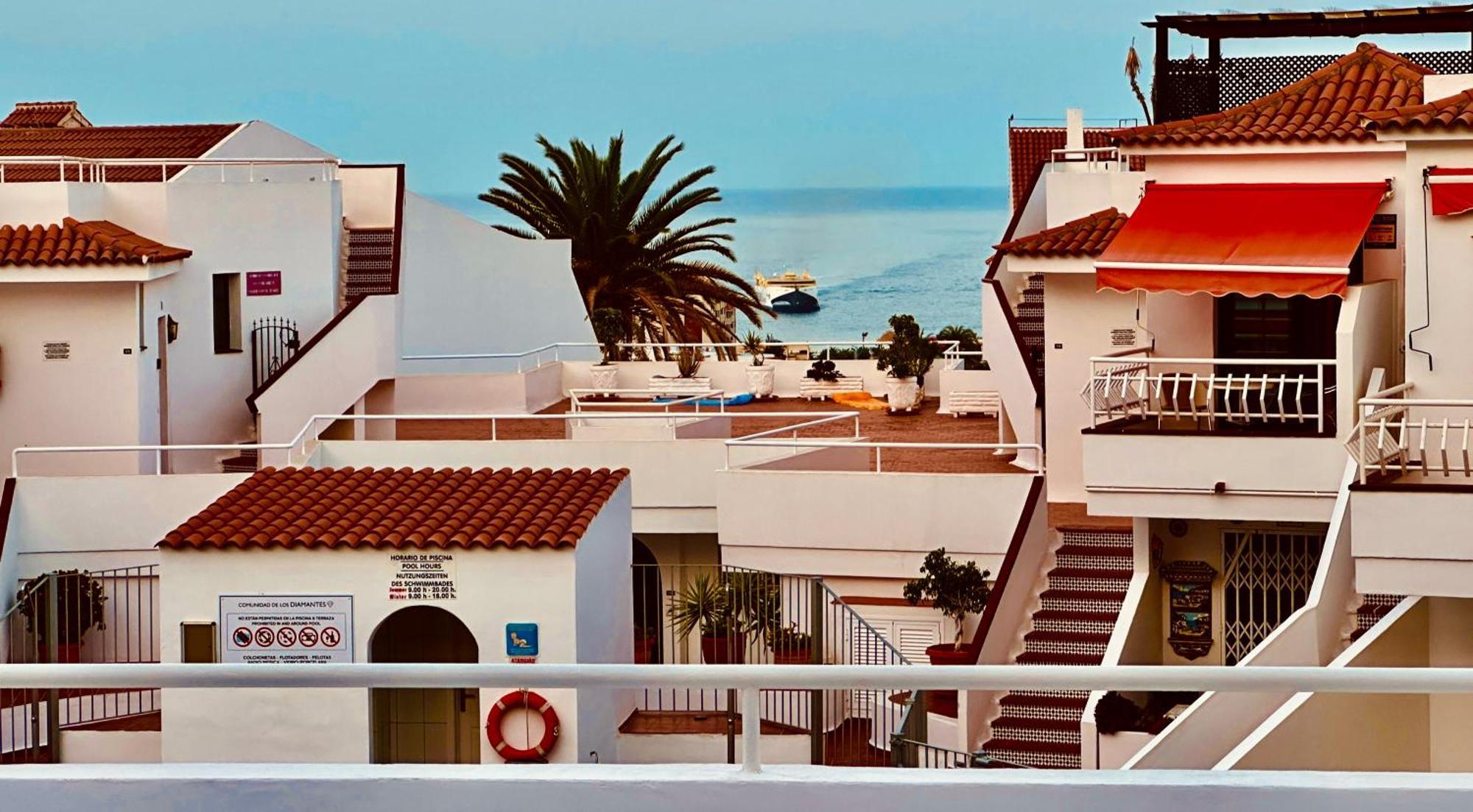 Apartamento Luxury Diamond - Ocean View, Big Terraces, Air Con, Wifi Los Cristianos  Exterior foto
